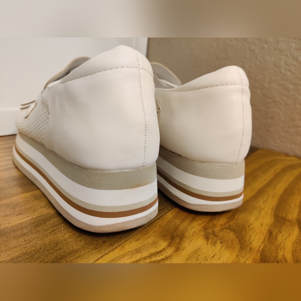Crown & Ivy White Bosco Loafer Sneakers - Picture 4 of 8